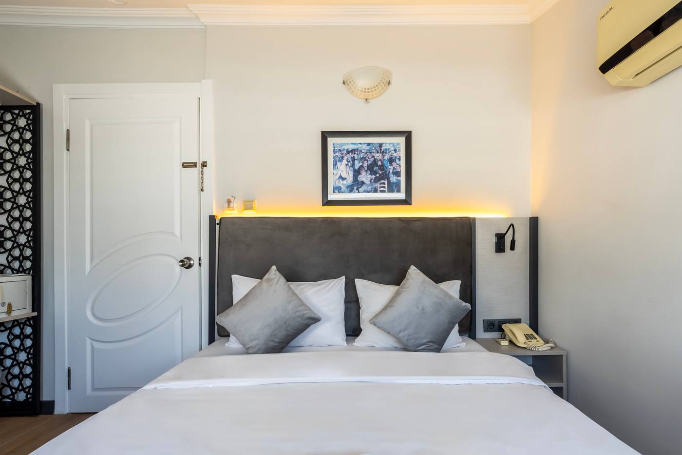 Taksim-Trust-Hotel-Room-31