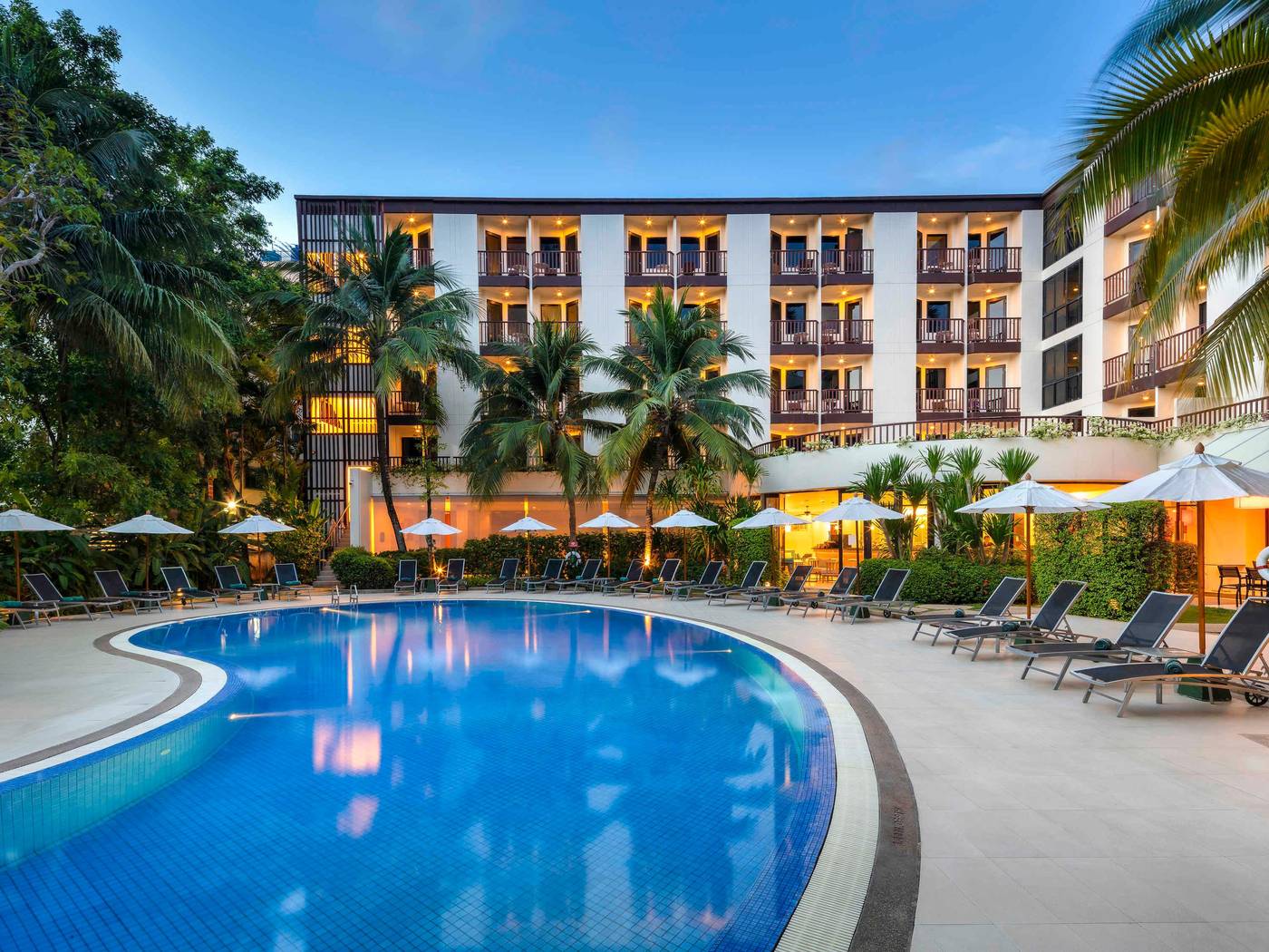 ibis-Phuket-Patong-Sports-and-Entertainment-4