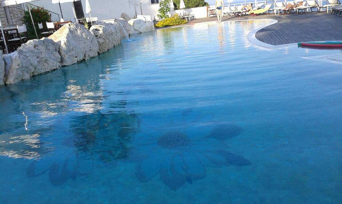 Aurora e Benessere-Italy-SANTA CESAREA TERME-General view-6