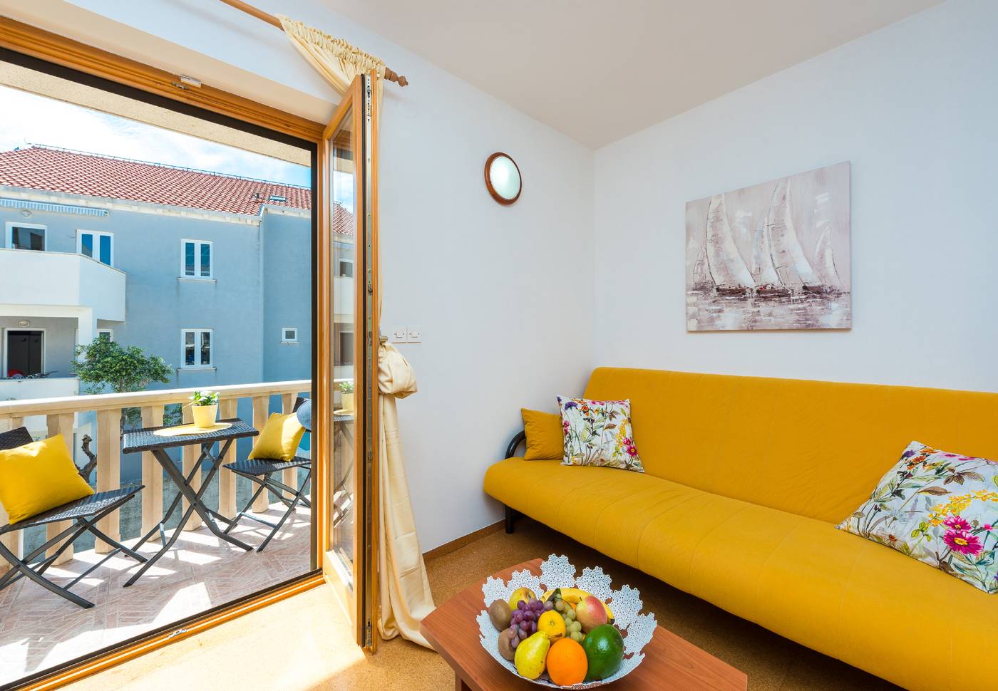 Apartments---Rooms-Cina-Room-4