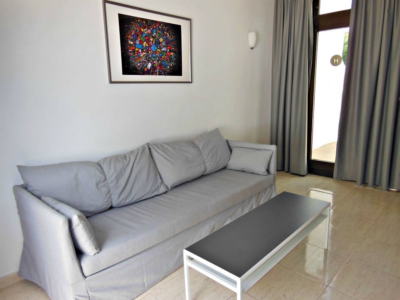 Tenesoya--Gay-Men-Exclusive--Room-16