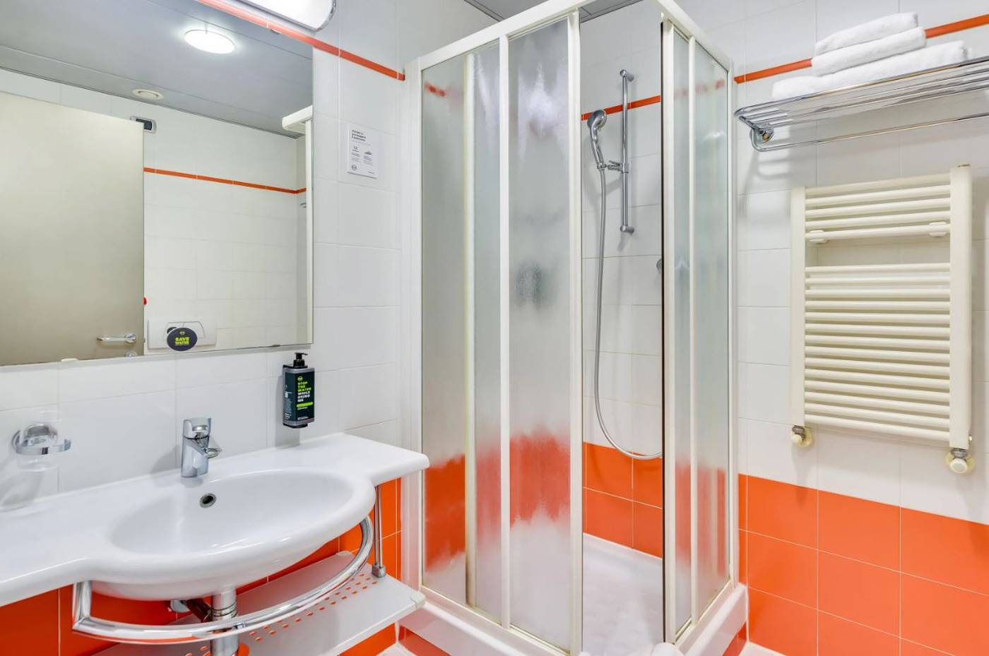 B-B-Hotel-Milano-La-Spezia-Room-22