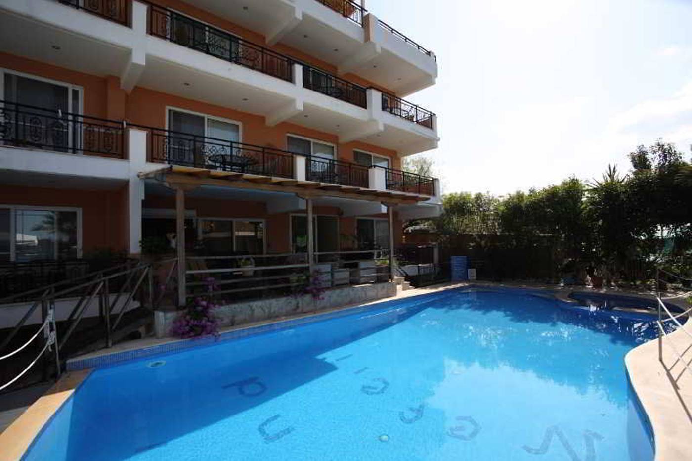 Grand-Nefeli-General-view-4