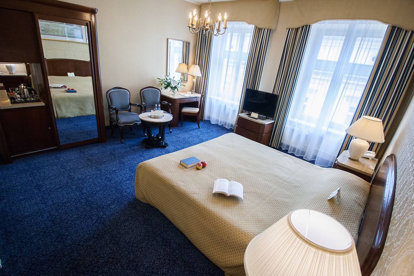 Grand-Krakow-Room-29