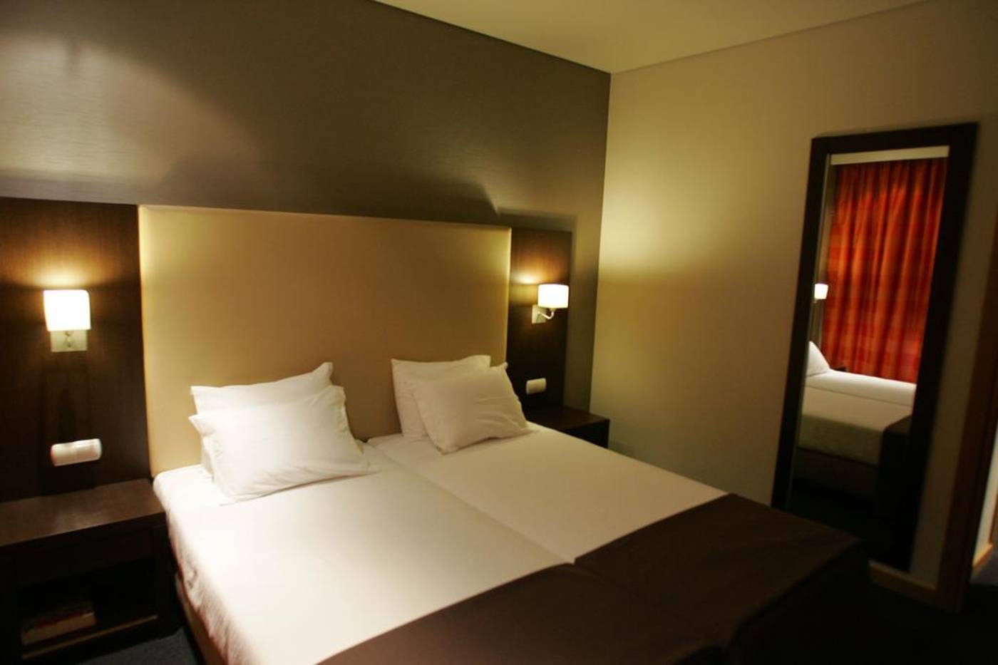 Lisboa-Central-Park-Room-18