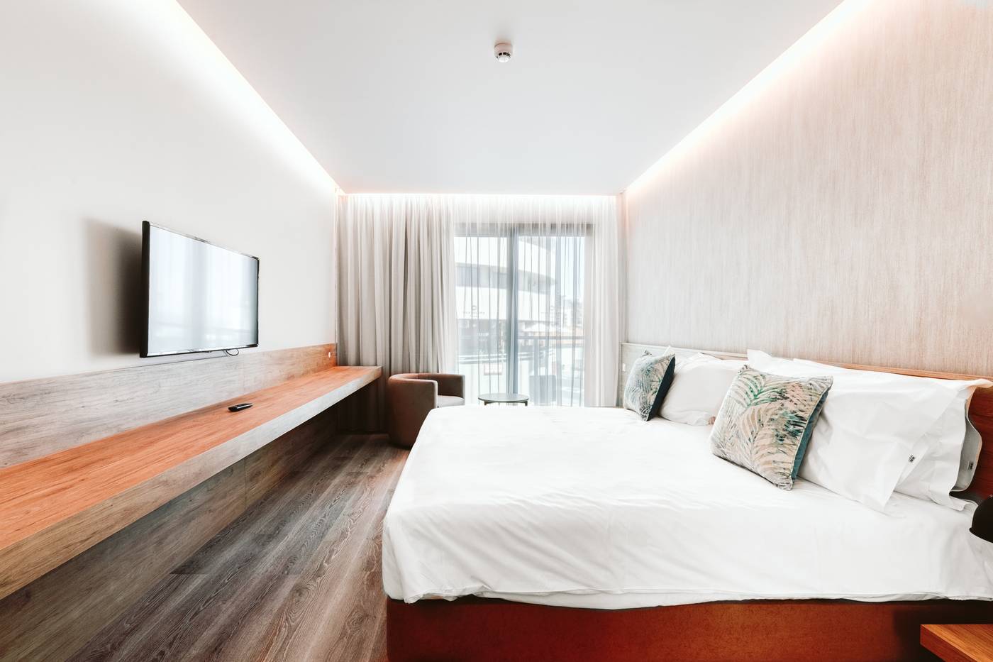 Vila-Baleira-Funchal-Room-16