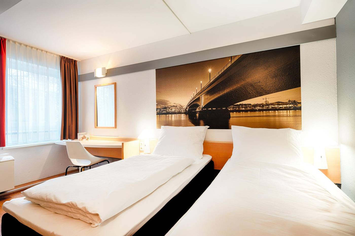 B-B-Bonn-City-Room-20