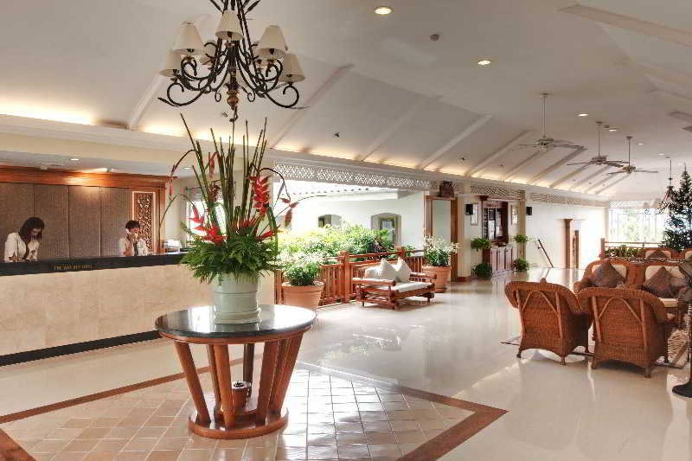Kantary-Bay-Hotel-Phuket-Lobby-26