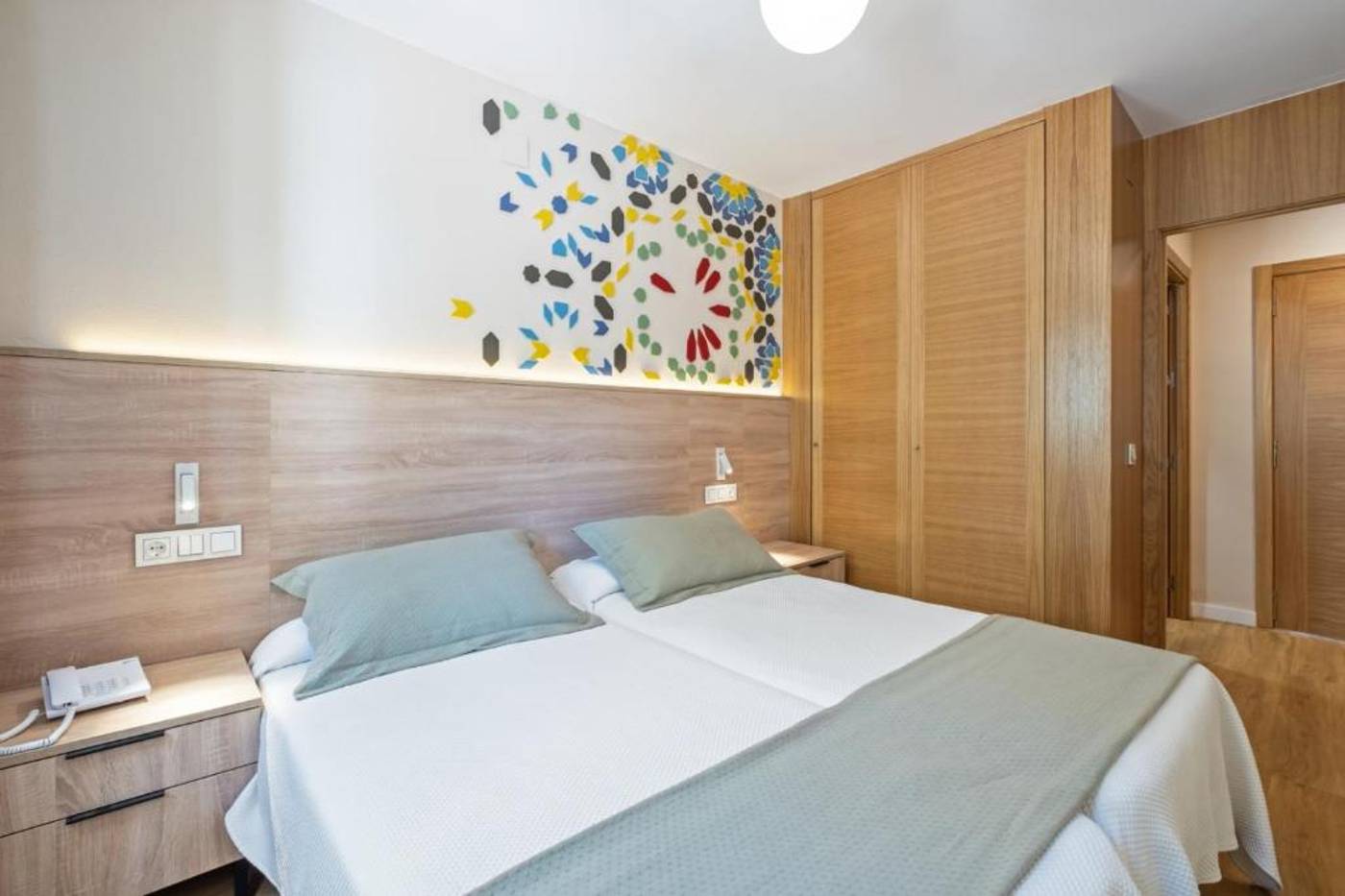 Puente-Real-Room-33