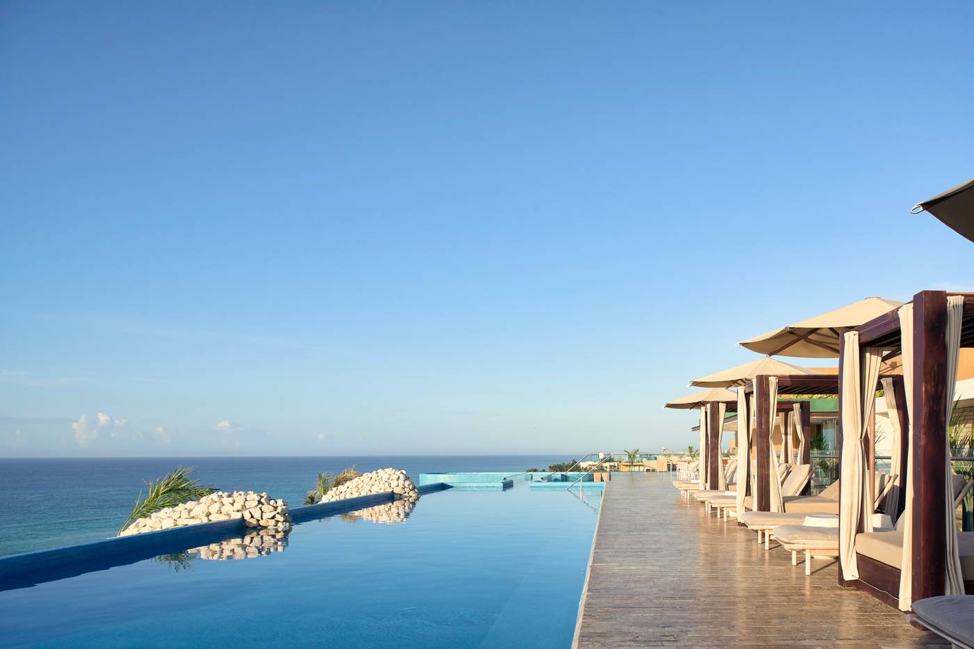 Hotel-Xcaret-Arte---Adults-Only-Terrace-7