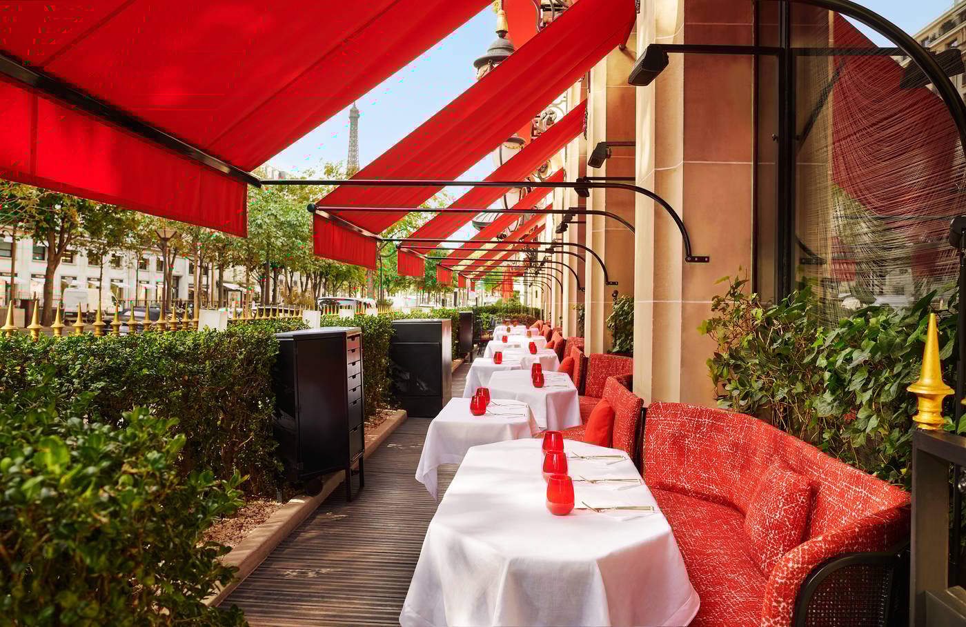 Hotel-Plaza-Athenee-Terrace-49