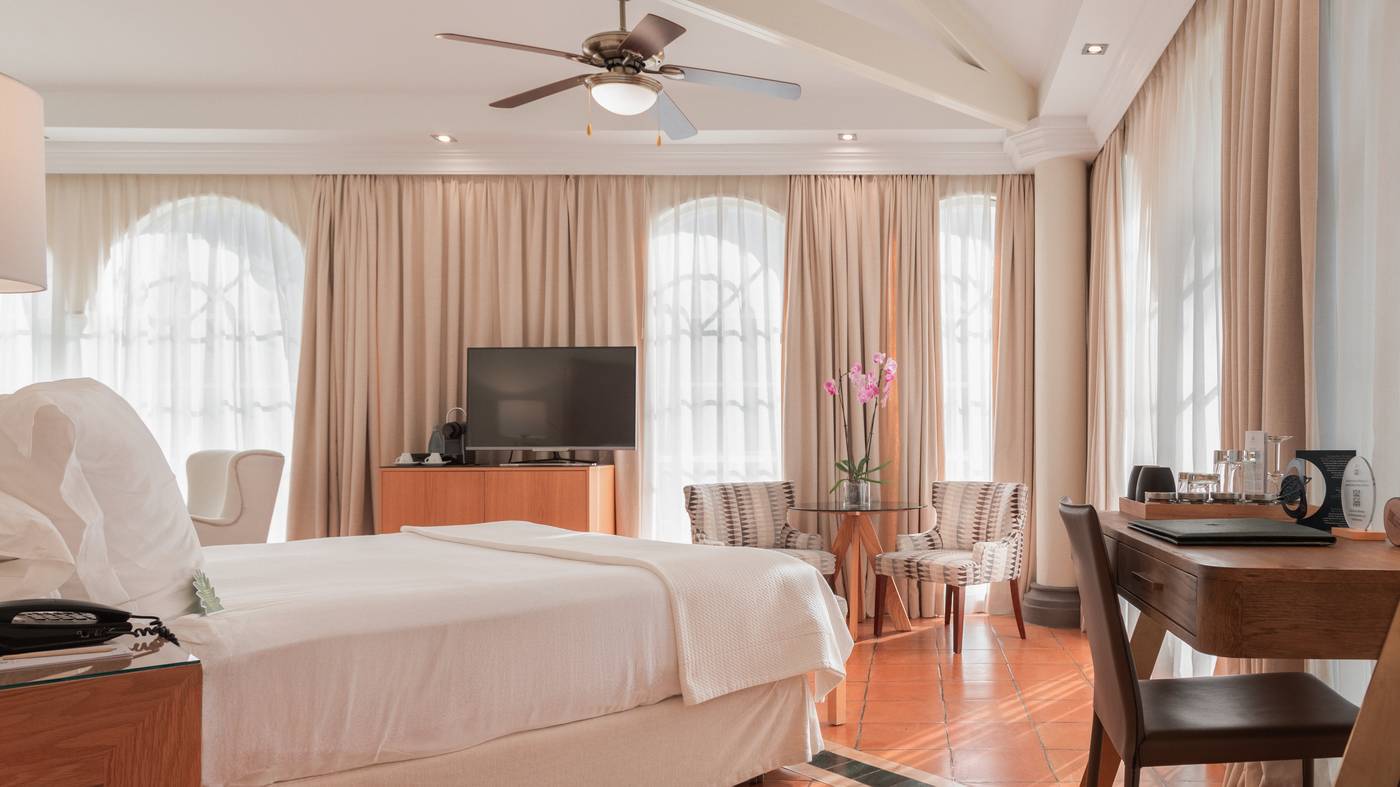 Bahia-del-Duque-Room-30