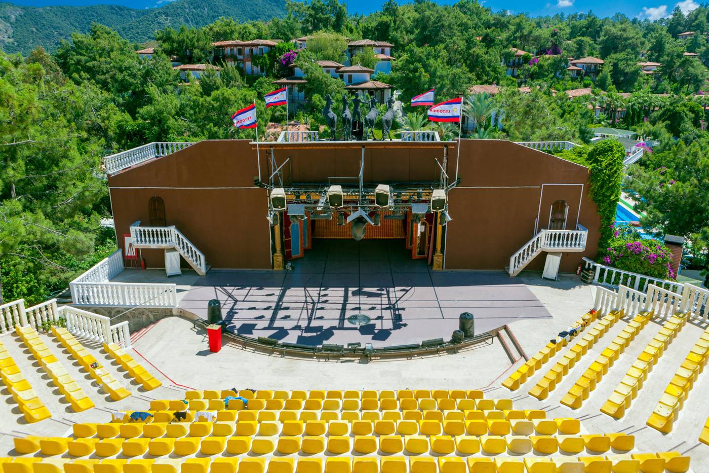 Club-and-Hotel-Letoonia-Sports-and-Entertainment-46