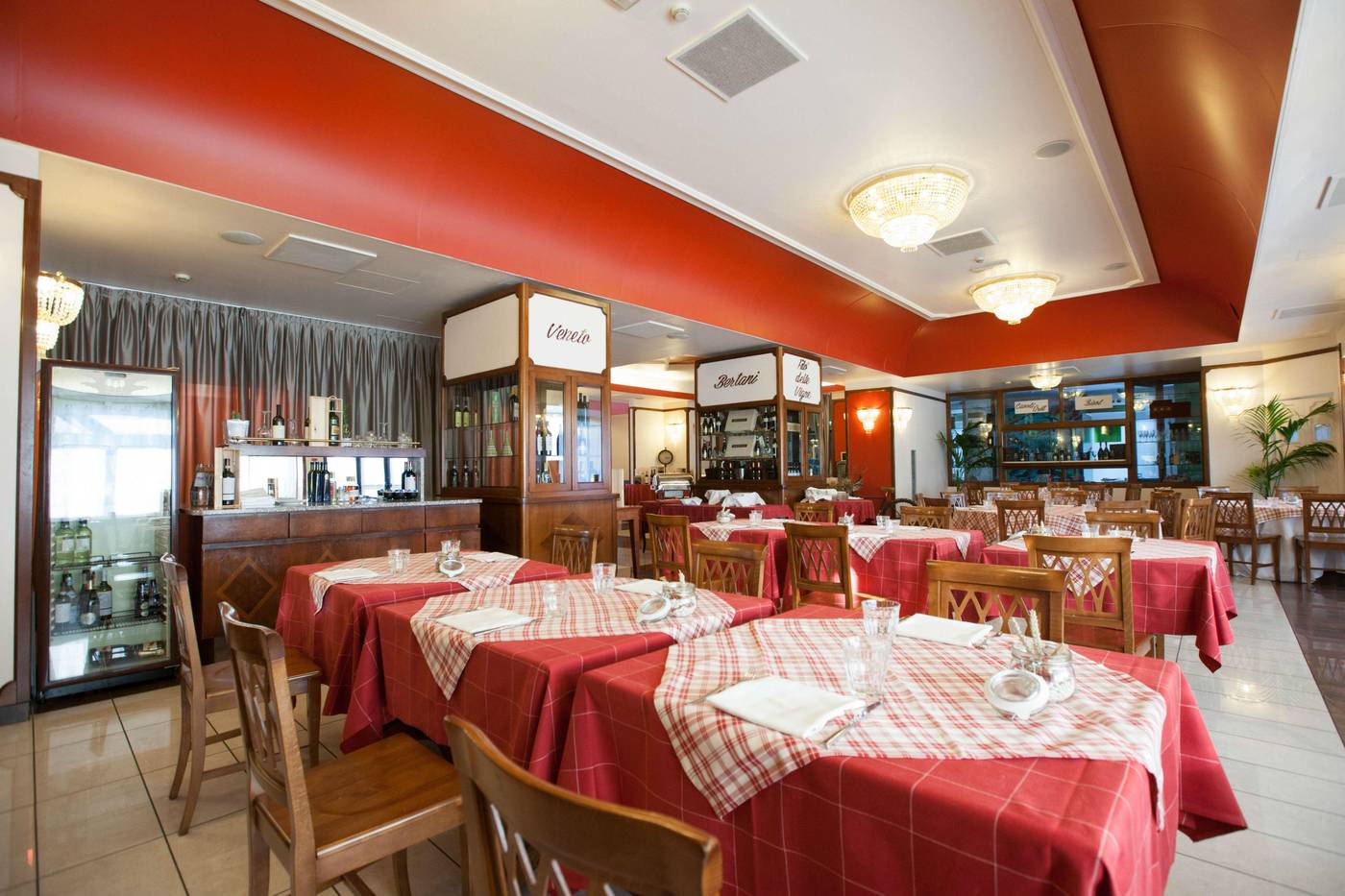 Executive-Restaurant-11