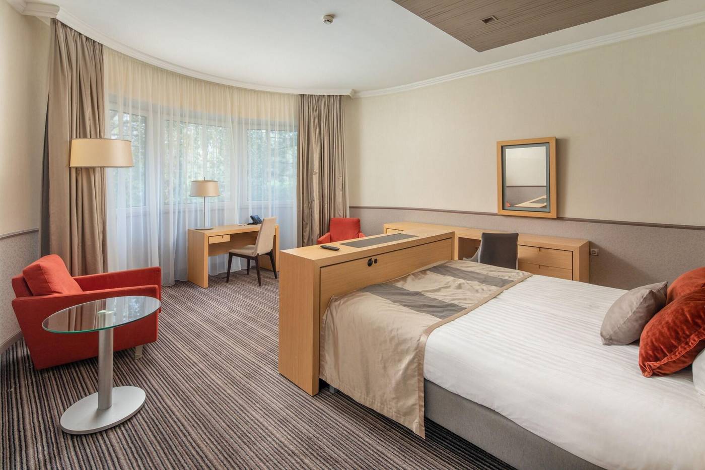 Mamaison-Hotel-Andrassy-Budapest-Room-19