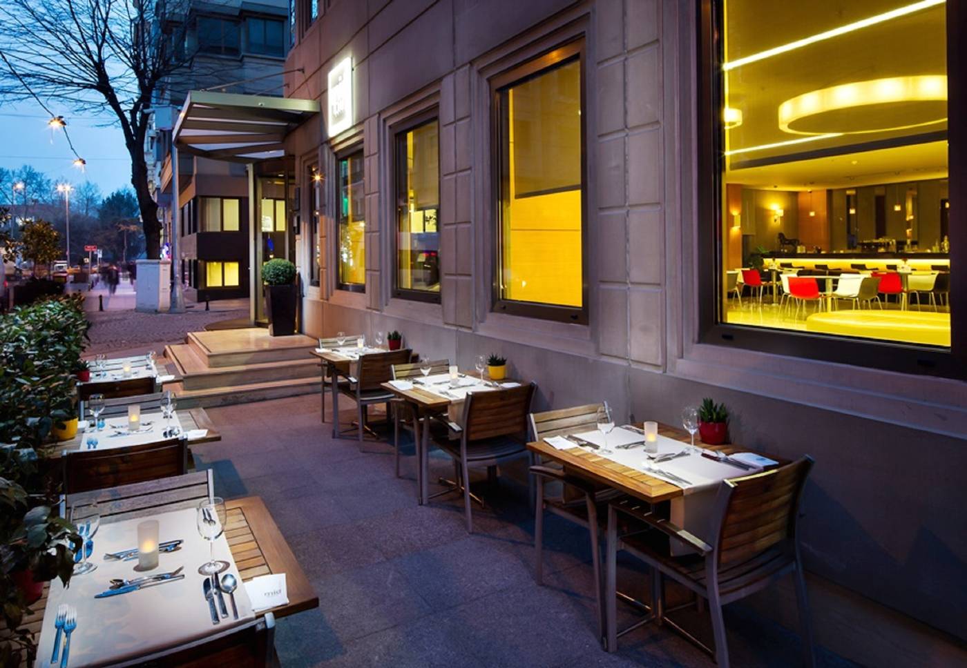 Midtown-Restaurant-33