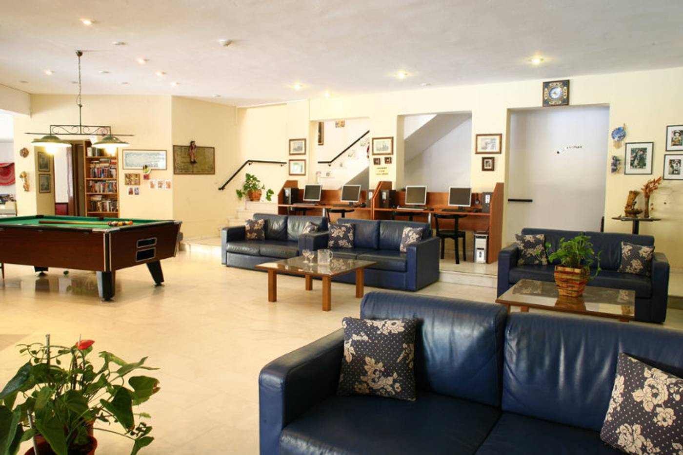 Latania-Studios---Apartments-Sports-and-Entertainment-41