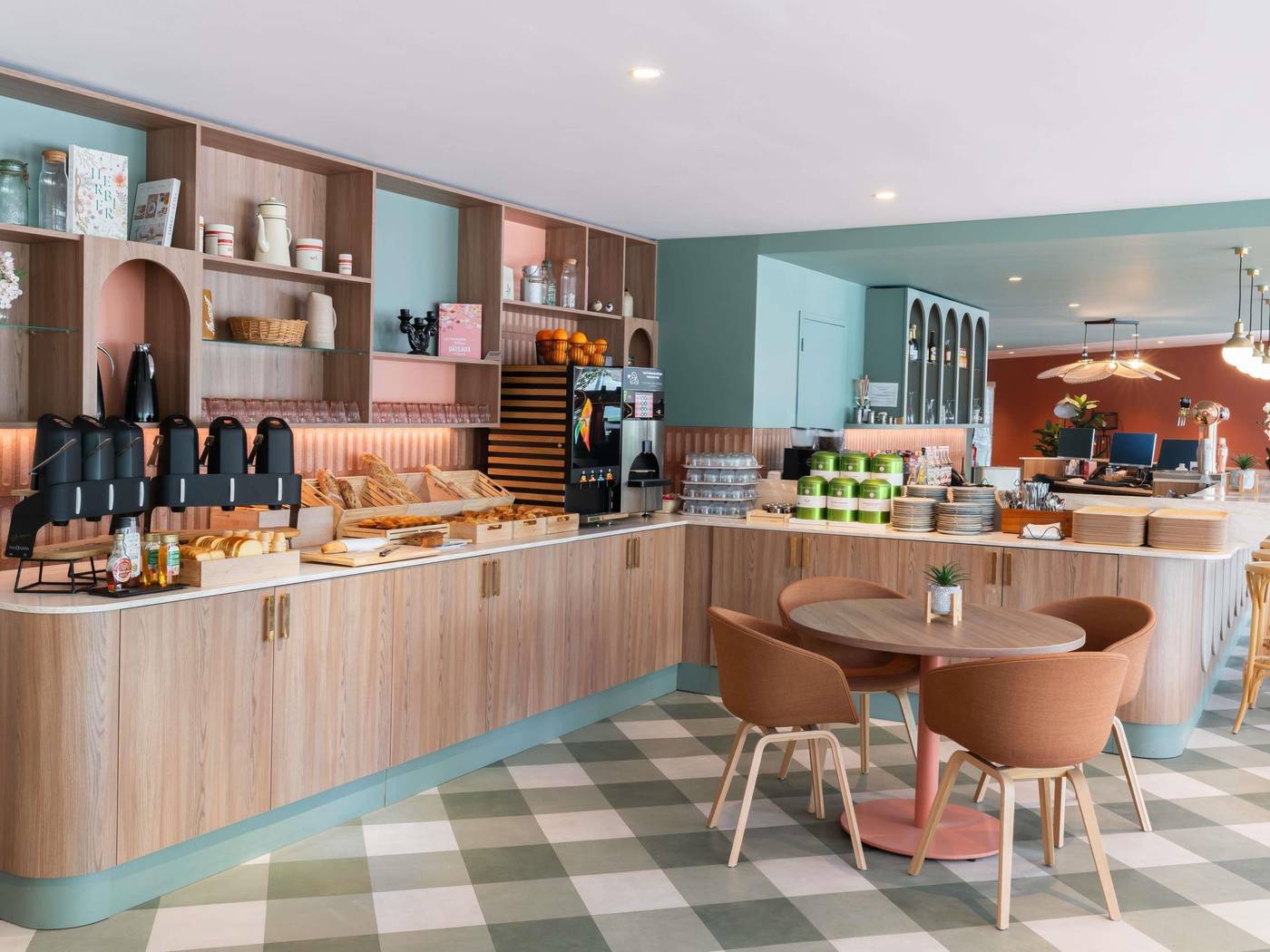 Ibis-Marne-la-Vallee-Val-d-Europe-Restaurant-12