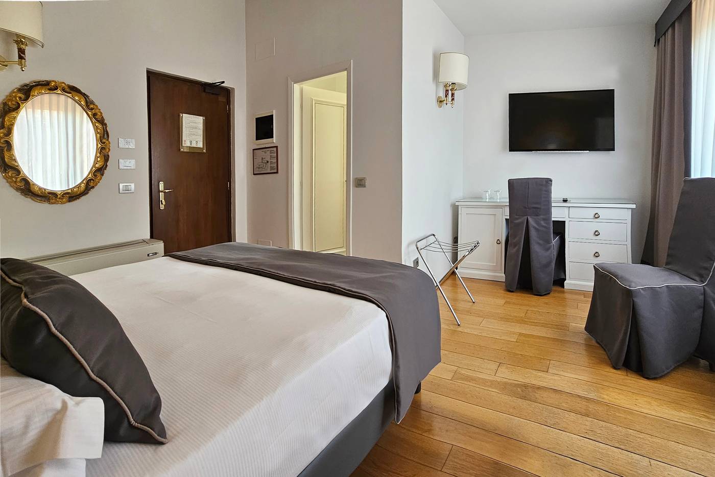 Atlantic-Palace-Room-30