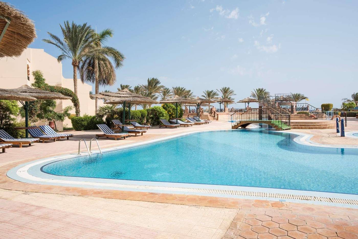 Flamenco-Beach-and-Resort-Beach-2