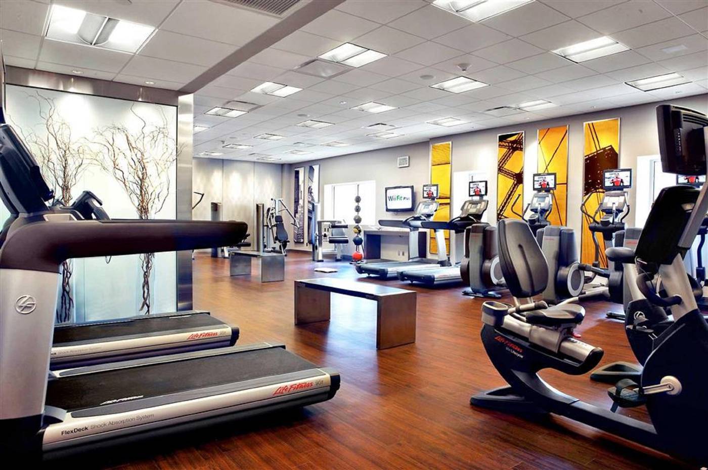 M-Social-Hotel-Times-Square-New-York-Sports-and-Entertainment-54