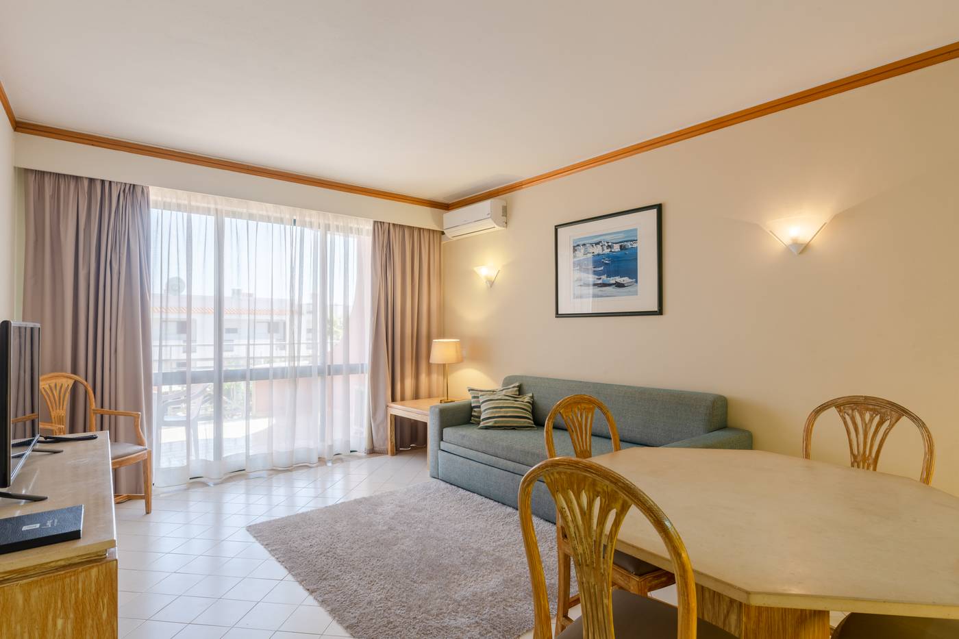 Luna-Clube-Oceano-Room-14