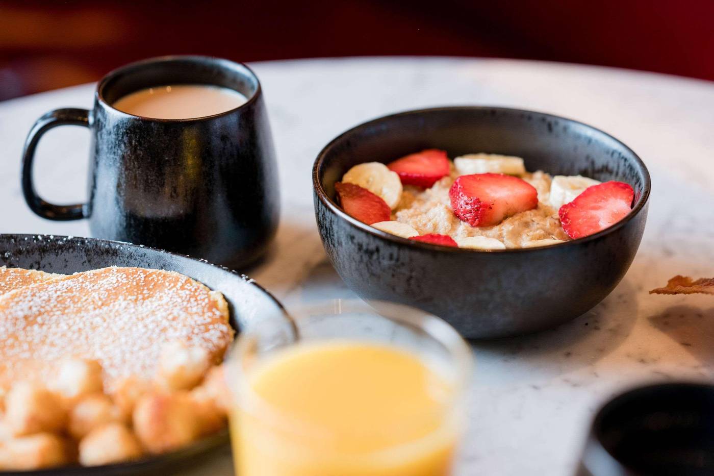 Cambria-Hotel-Boston-Somerville-Restaurant-54