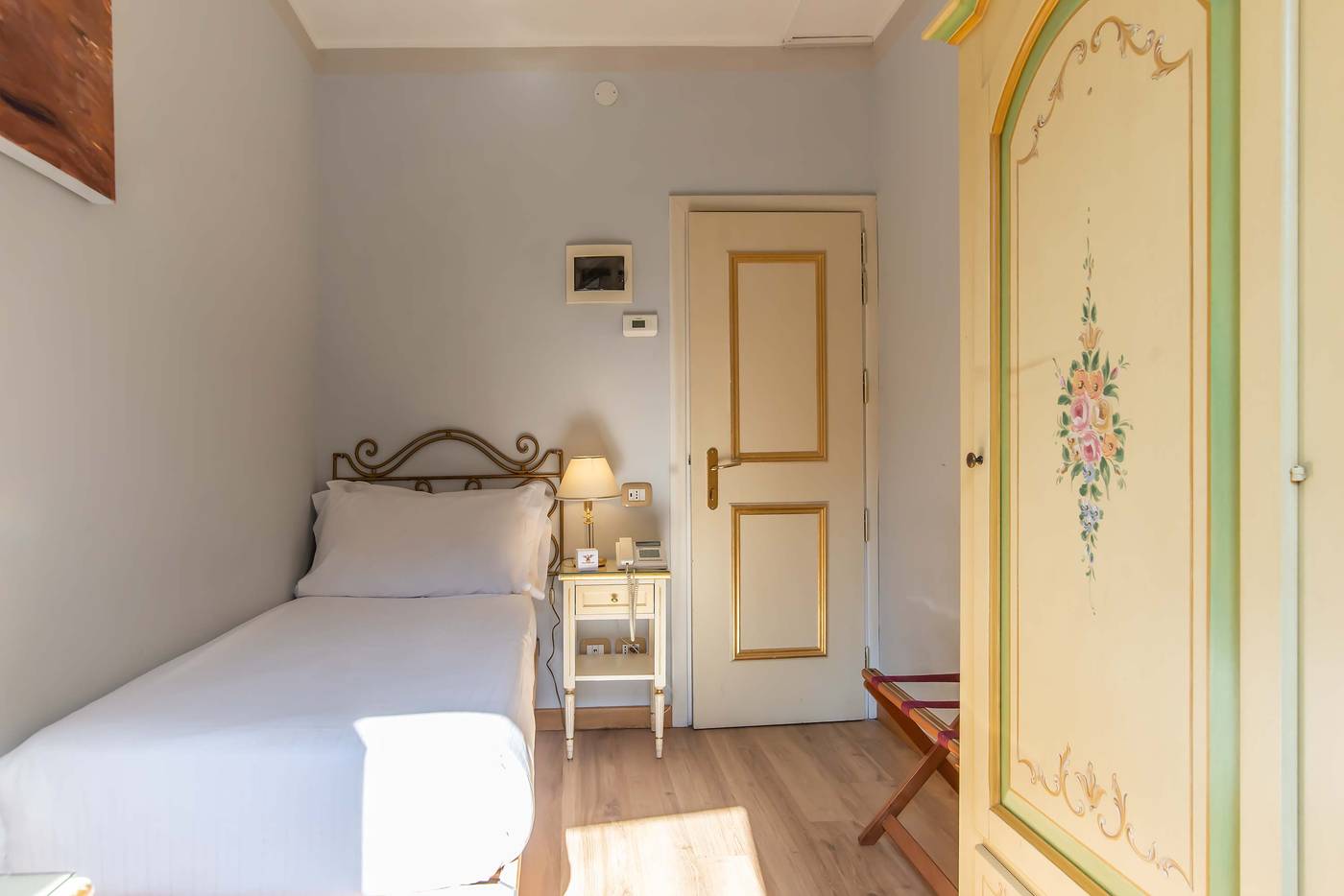 La-Fenice-et-des-Artistes-Room-57