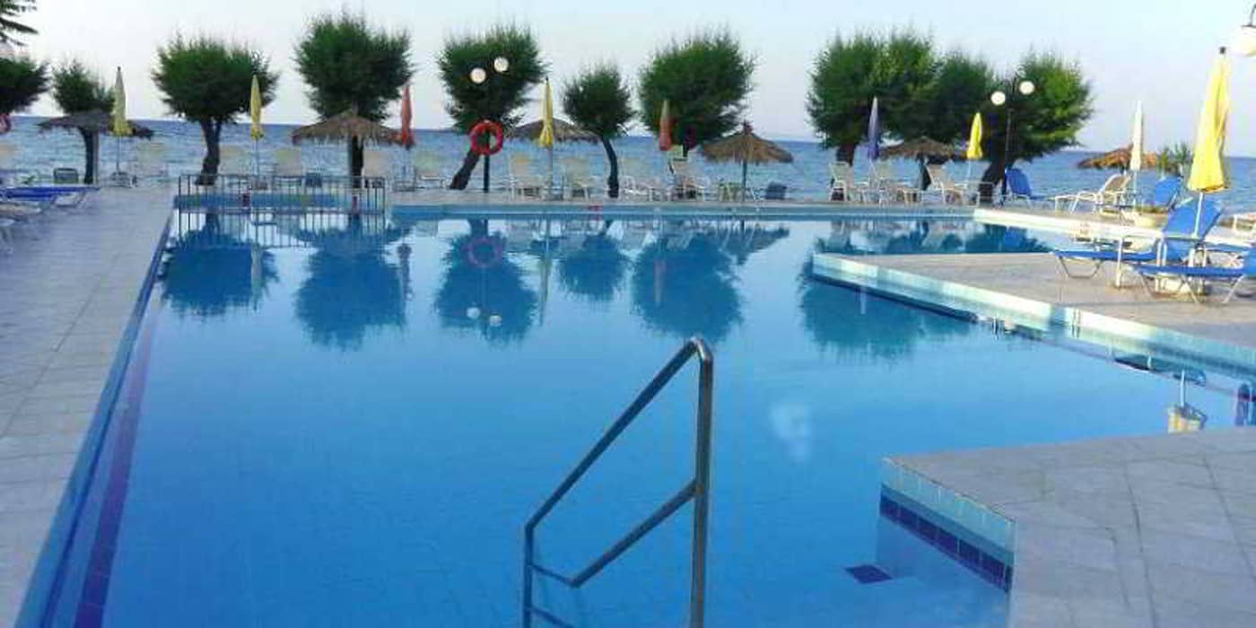 Mimoza-Beach-Pool-7