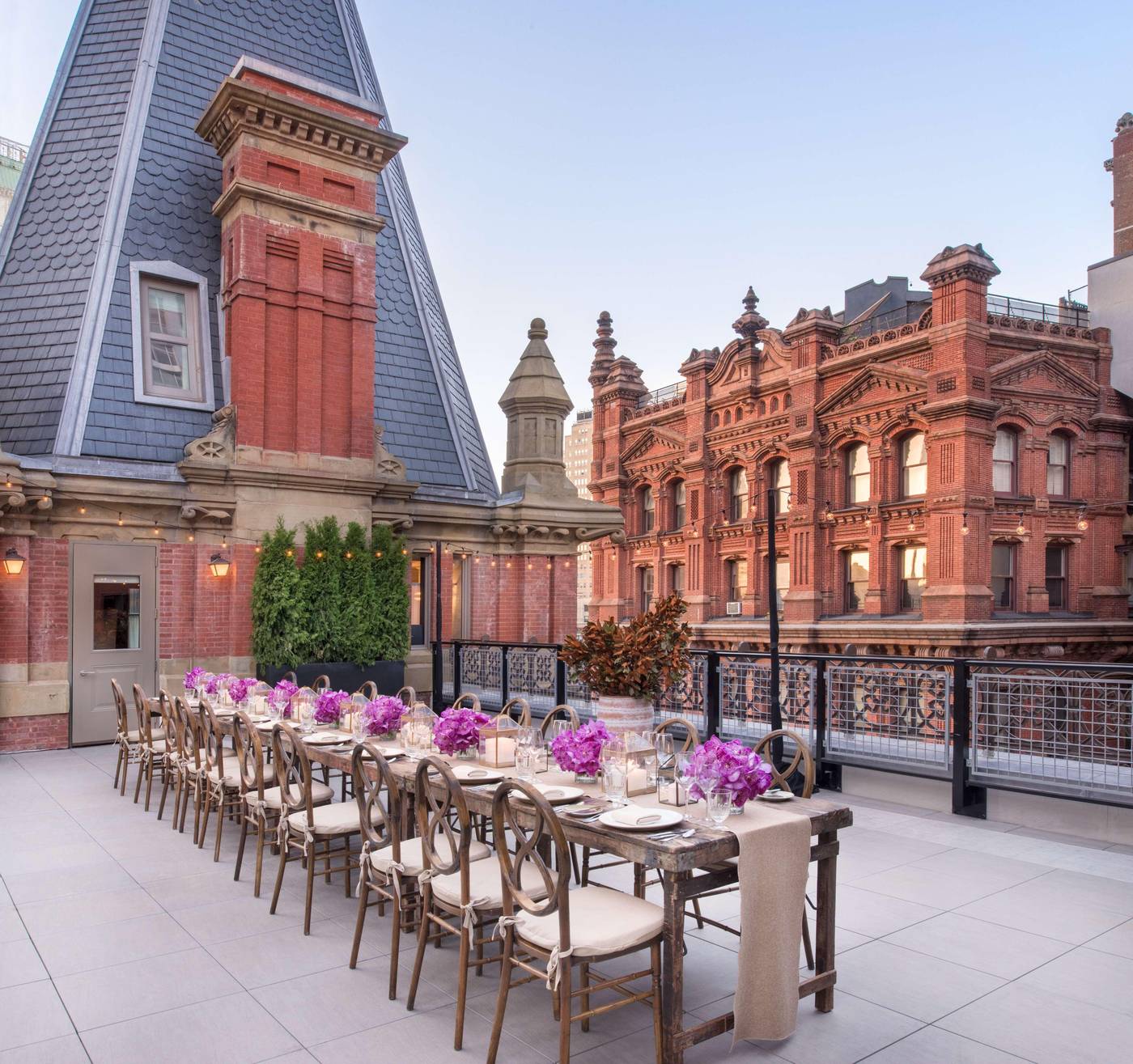 The-Beekman--A-Thompson-Hotel-Room-53