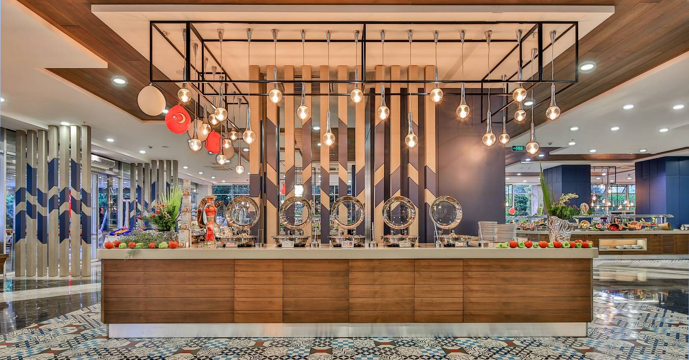 Saturn Palace Resort