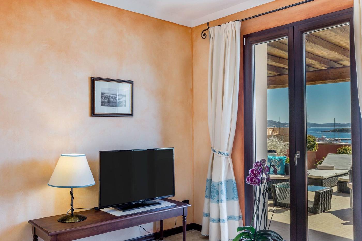 La-Vecchia-Fonte-Room-31