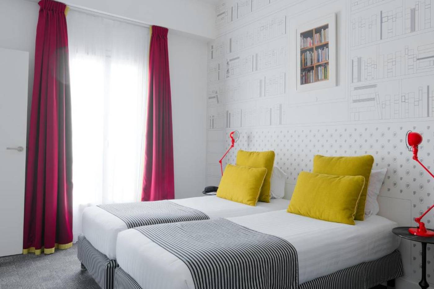 Joyce-Astotel-Room-14