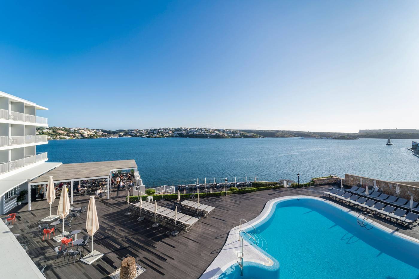 Artiem-Carlos-III-Terrace-8