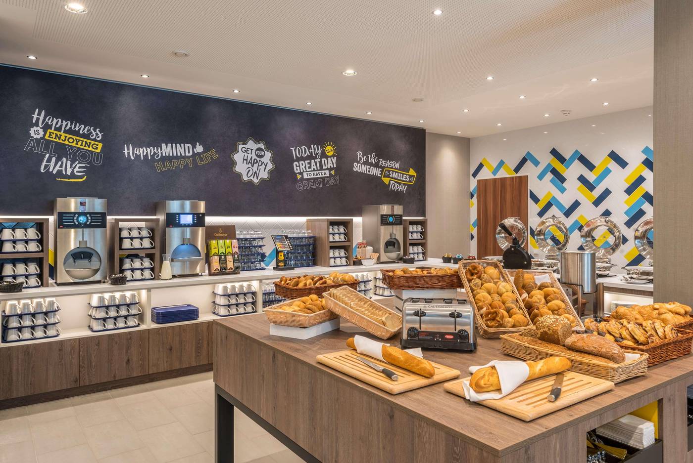 Hampton-by-Hilton-Munich-City-West-Restaurant-10