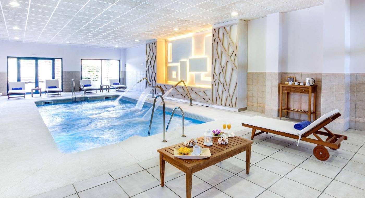 Barcelo-Punta-Umbr----a-Mar-Sports-and-Entertainment-78