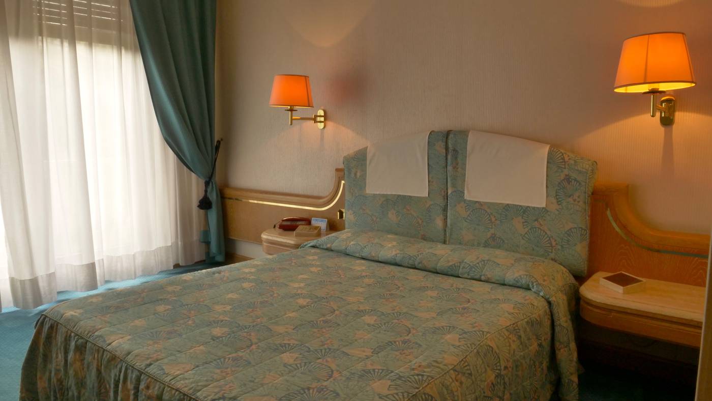 Hotel 501-Italy-Vibo Valentia-Room-4