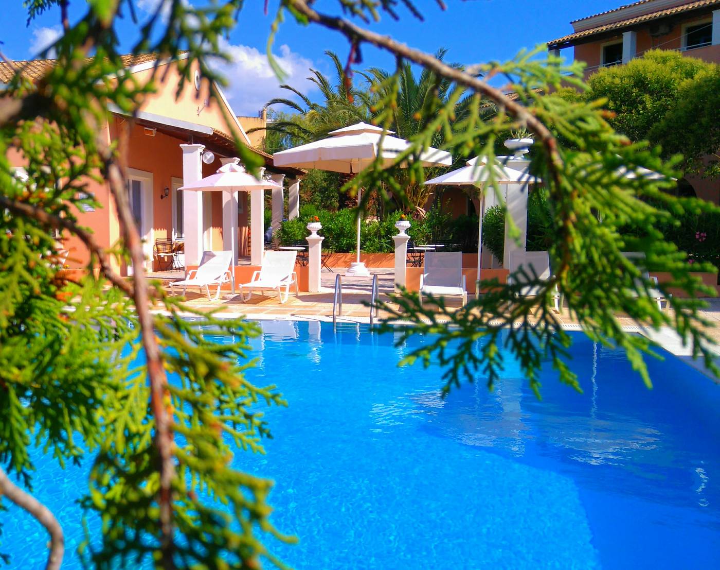 Domenico-Hotel-Pool-4