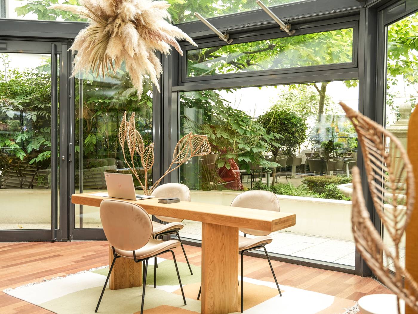 Mercure-Paris-Gare-Montparnasse-TGV-Lobby-15