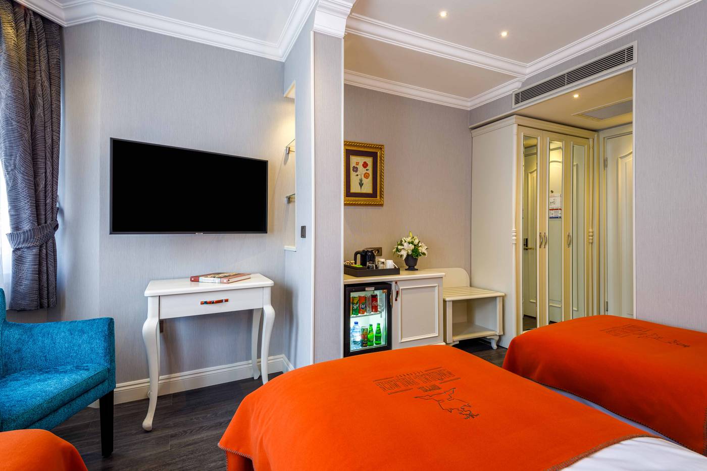 Amiral-Palace-Room-39