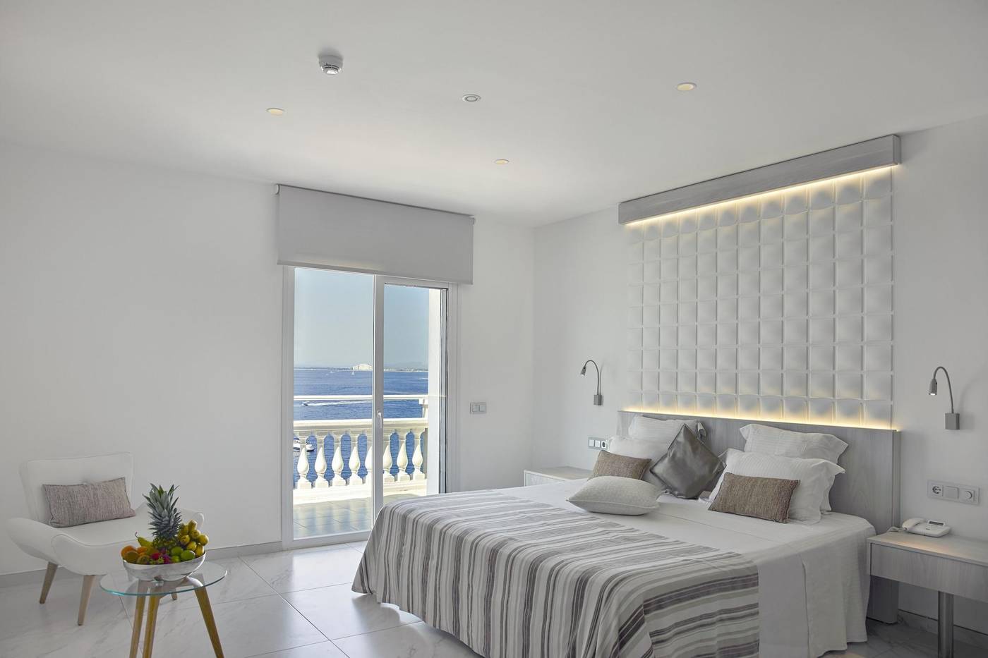 Vistabella-Room-11