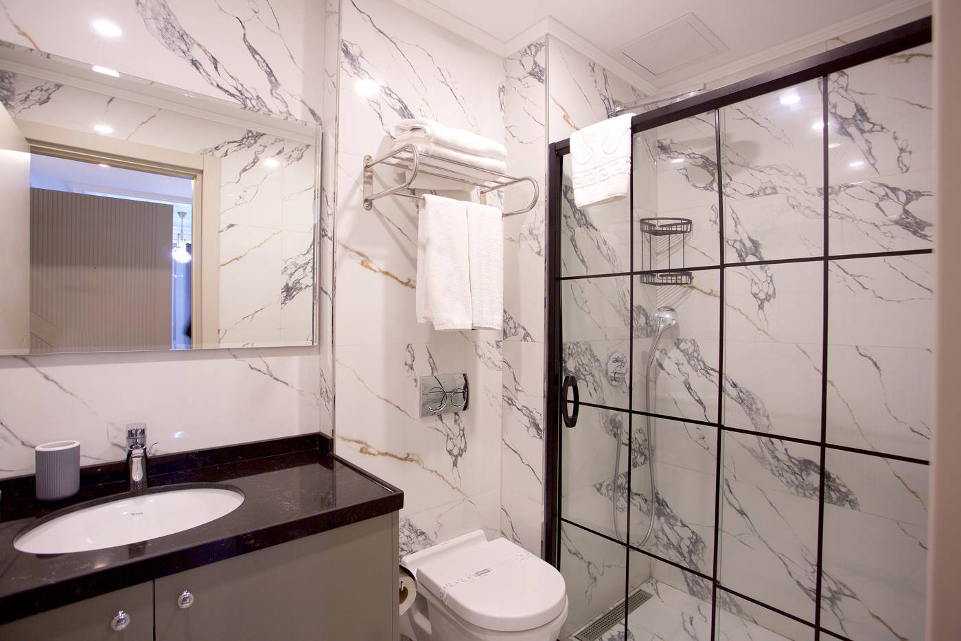 Princely-Suites-Room-40