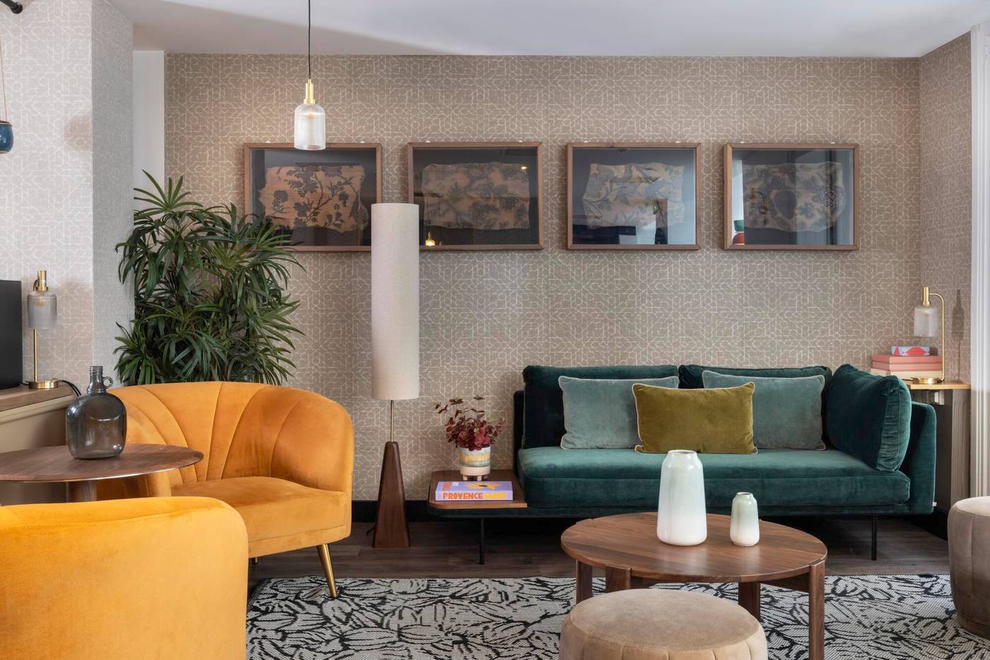 Hotel-Maxim-Opera-Lobby-2