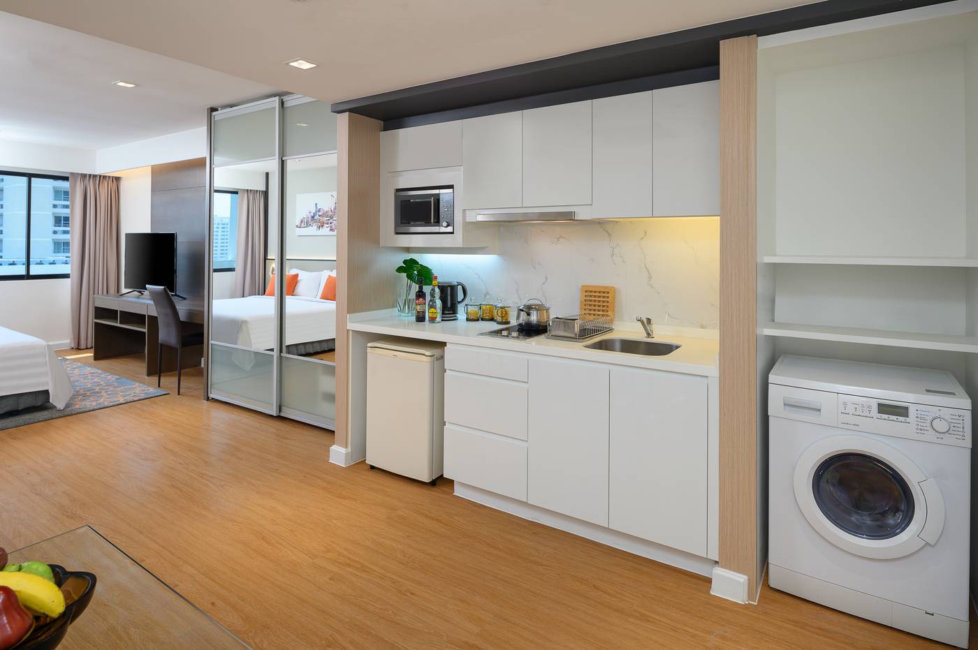 Parkroyal-Suites-Bangkok-Room-4