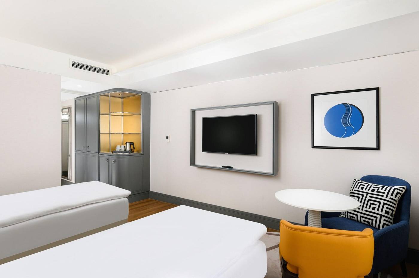 Danubius-Hotel-Astoria-City-Center-Room-7