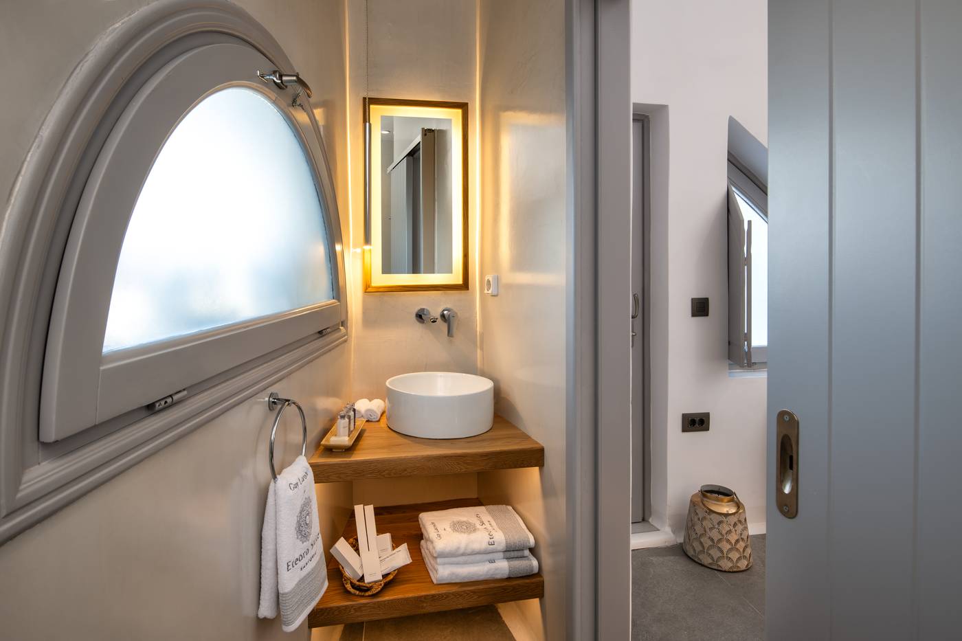 Eteoro-Suites-Room-20