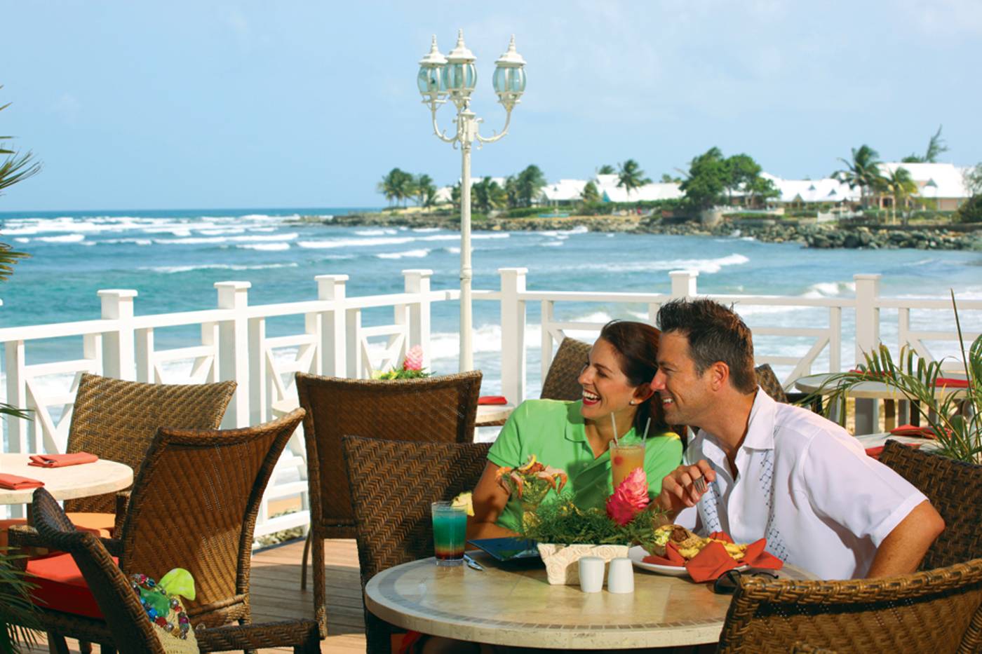 Magdalena-Grand-Beach-Resort-Restaurant-11