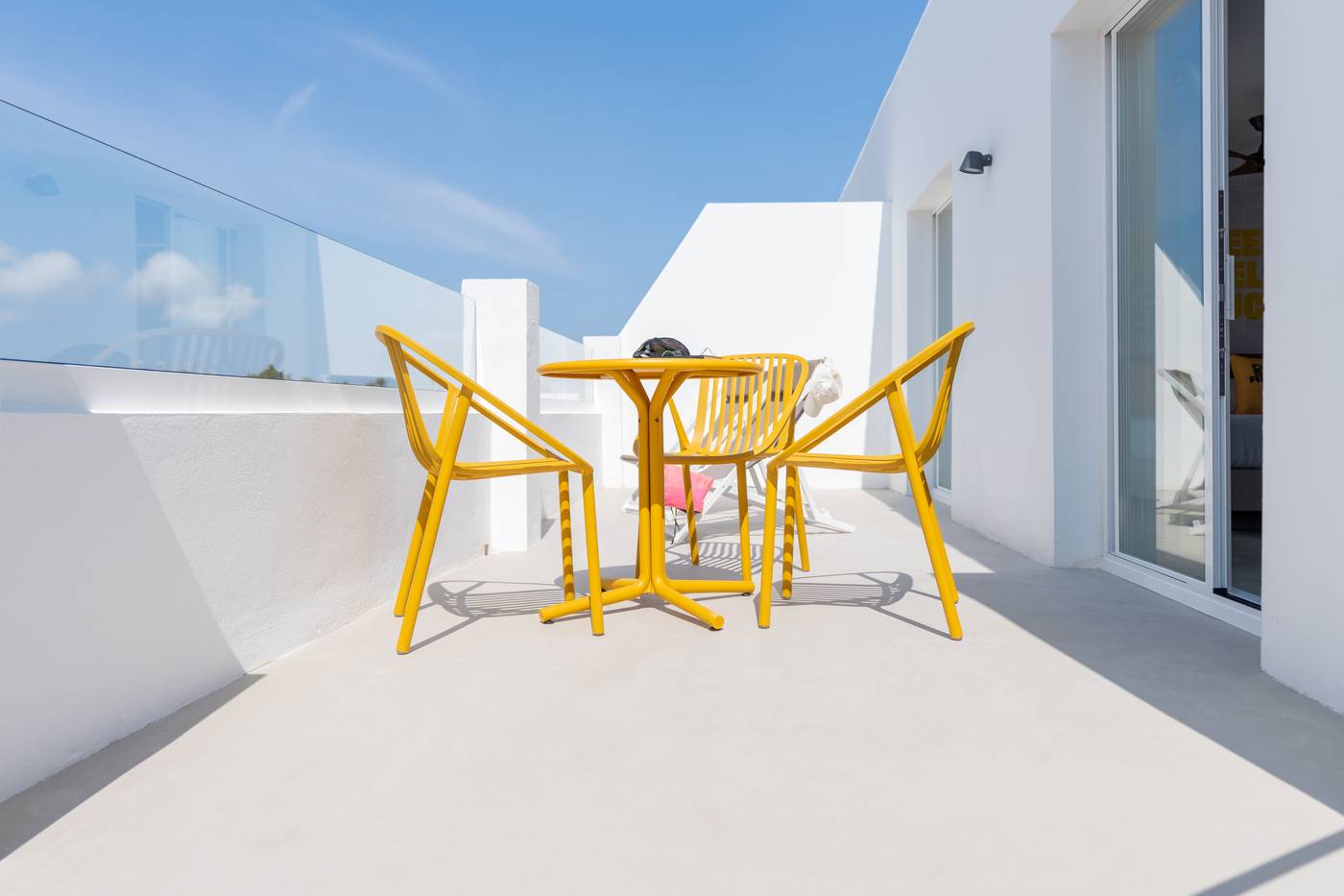 Ryans-Lolas---Adults-Only-Room-12