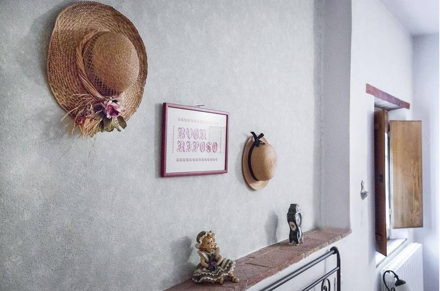 Podere-Il-Pero-Lobby-19