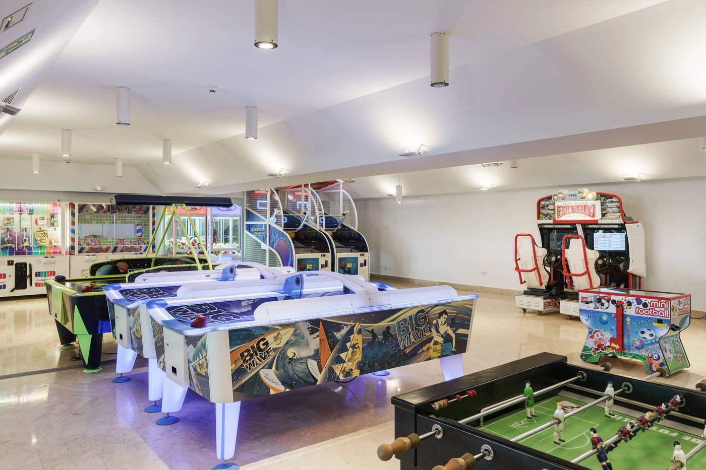 ROC-Doblemar-Sports-and-Entertainment-40